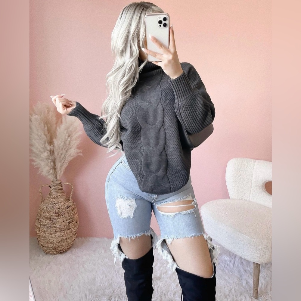 Oversized sweater